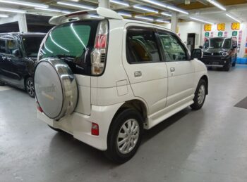 テリオスキッド カスタムメモリアルエディション 4WD
