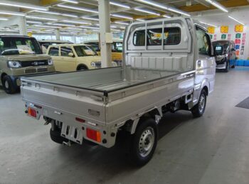 キャリイトラック KC エアコン パワステ 未使用車 4WD