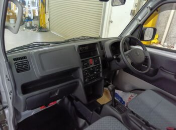 キャリイトラック KC エアコン パワステ 未使用車 4WD