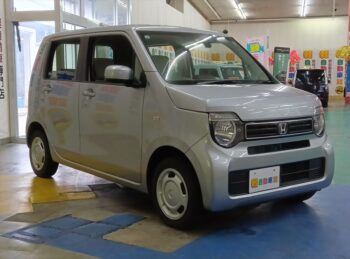 N-WGN Lホンダ　センシング　4WD