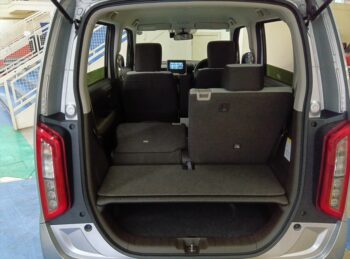 N-WGN Lホンダ　センシング　4WD