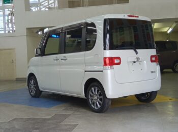 タント Ｘ 4WD
