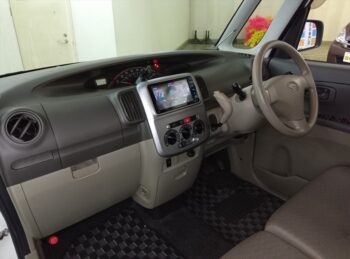 タント Ｘ 4WD
