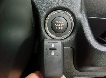 ワゴンR カスタムZ ハイブリッドZX 全方位モニター用カメラパッケージ 未使用車 4WD