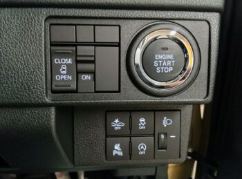 ムーヴ X 未使用車 4WD