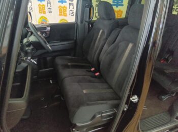 N-BOXカスタム Ｇ・Ｌ ホンダセンシング 4WD