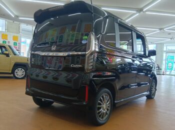 N-BOXカスタム Ｇ・Ｌ ホンダセンシング 4WD