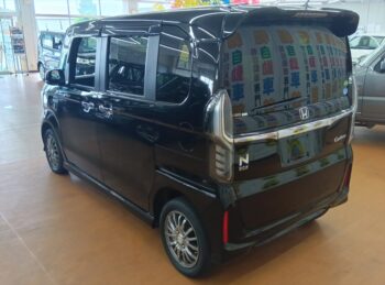 N-BOXカスタム Ｇ・Ｌ ホンダセンシング 4WD