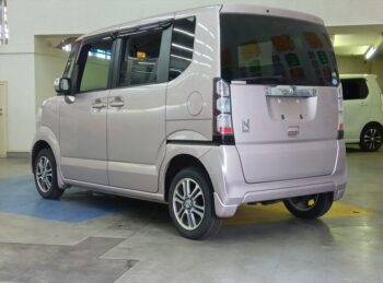 N-BOX G・Lパッケージ　4WD