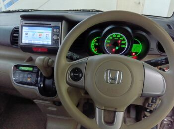 N-BOX G・Lパッケージ　4WD