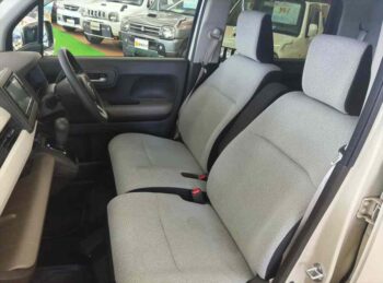 N-WGN Ｌホンダセンシング 4WD