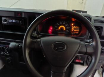 ハイゼットカーゴバン デラックスSAⅢ　4WD