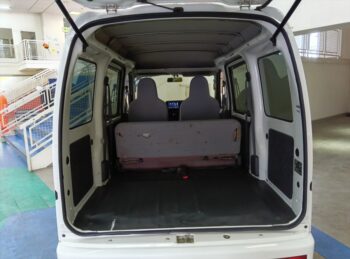 ハイゼットカーゴバン デラックス　ハイルーフ　4ＷＤ