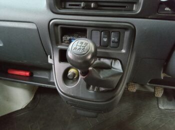 ハイゼットカーゴバン デラックス　ハイルーフ　4ＷＤ