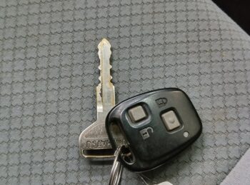 ハイゼットカーゴバン デラックス　ハイルーフ　4ＷＤ