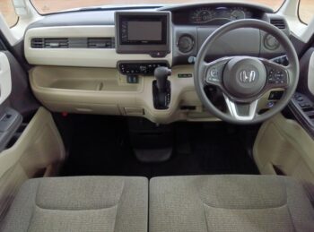 N-BOX Ｇ・Ｌホンダセンシング 4WD