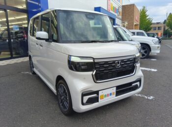 N-BOXカスタム ターボ  未使用車