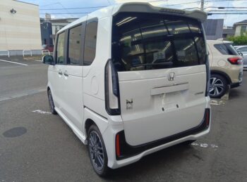 N-BOXカスタム ターボ  未使用車