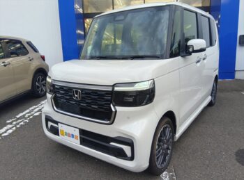 N-BOXカスタム ターボ  未使用車