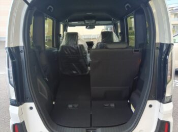 N-BOXカスタム ターボ  未使用車