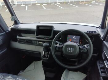 N-BOXカスタム ターボ  未使用車