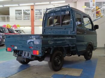 スーパーキャリイトラック Xリミテッド　未使用車　4WD