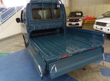スーパーキャリイトラック Xリミテッド　未使用車　4WD