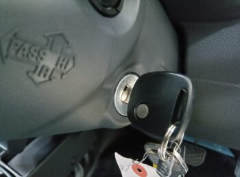 スーパーキャリイトラック Xリミテッド　未使用車　4WD