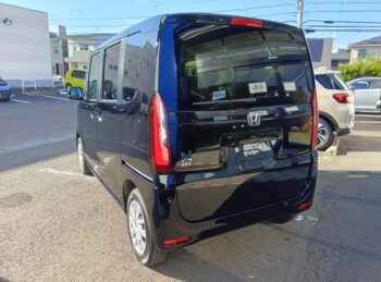 N-BOX ベースグレード 未使用車