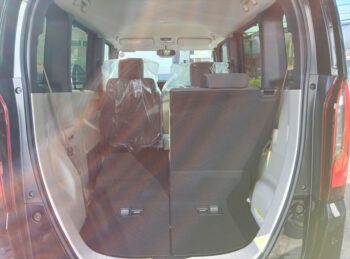 N-BOX ベースグレード 未使用車