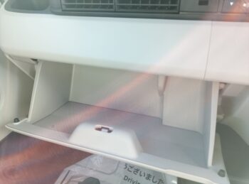 N-BOX ベースグレード 未使用車