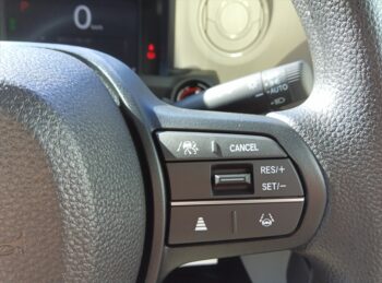 N-BOX ベースグレード 未使用車