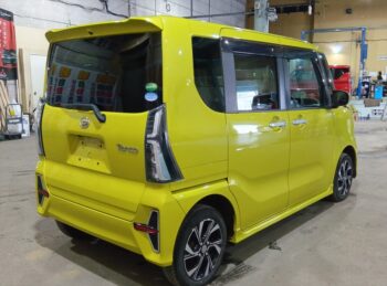 タントカスタム X　セレクション 4WD
