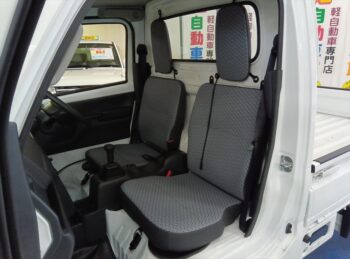ミニキャブトラック みのり　未使用車　4WD