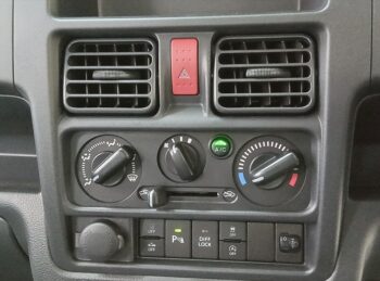 ミニキャブトラック みのり　未使用車　4WD