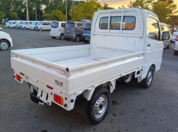 キャリイトラック KCエアコン パワステ スズキセーフティサポート 未使用車 4WD
