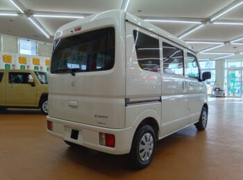エブリイバン ジョイン バックカメラ付ディスプレイオーディオ 4WD