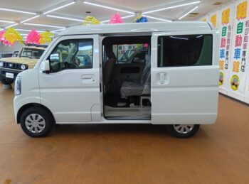 エブリイバン ジョイン バックカメラ付ディスプレイオーディオ 4WD
