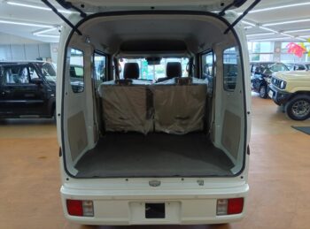 エブリイバン ジョイン バックカメラ付ディスプレイオーディオ 4WD