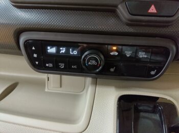 N-BOX Ｇ 4WD