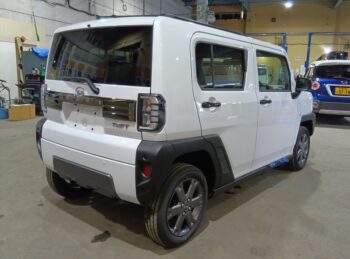 タフト G ターボ　ダーククロムベンチャー　ECOアイドル非装着車 未使用車　4WD