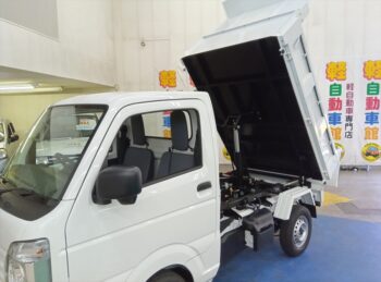 キャリイトラック 頑丈ダンプ　未使用車　4WD