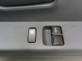 キャリイトラック 頑丈ダンプ　未使用車　4WD