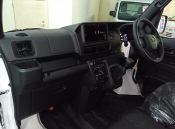 ハイゼットカーゴバン デッキバンL　未使用車　4WD