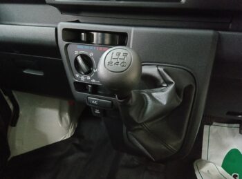 ハイゼットカーゴバン デッキバンL　未使用車　4WD
