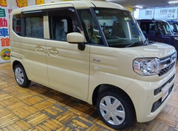 スペーシア ハイブリッドＧ 未使用車 4WD