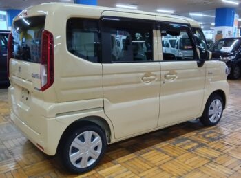 スペーシア ハイブリッドＧ 未使用車 4WD