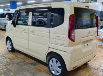 スペーシア ハイブリッドＧ 未使用車 4WD