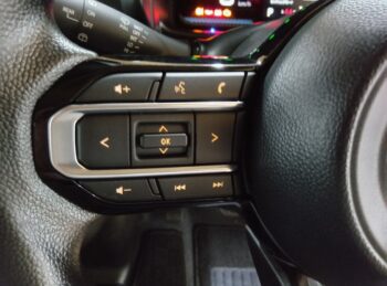スペーシア ハイブリッドＧ 未使用車 4WD