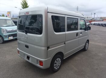 スクラムバン ＰＣ 未使用車 4WD